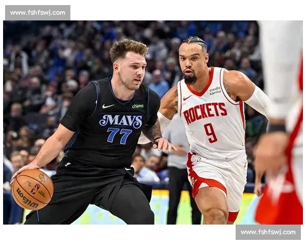2017年火箭对决小牛经典之战回顾与赛场风云全面深度解析