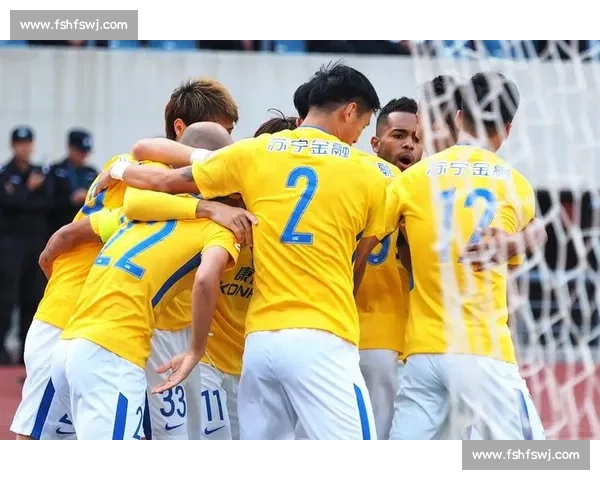 巅峰对决恒大迎战江苏苏宁绿茵赛场谁主沉浮激情之夜荣耀之战即将