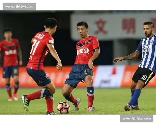天津泰达主场迎战深圳佳兆业联赛焦点对决谁能笑到最后攻防博弈见真章